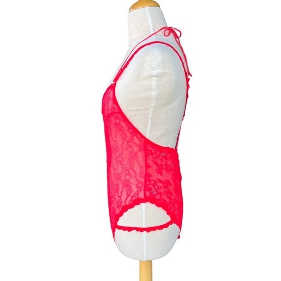 Victoria’s Secret Red Lace Teddy Peek-A-Boo Sheer Deep V Halter Large NWT 2014 - Picture 3 of 15